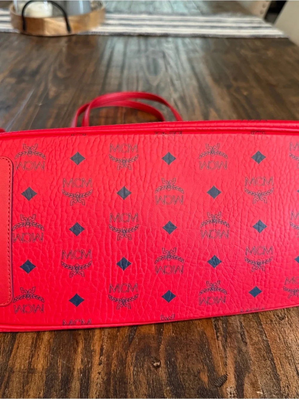 MCM Red Visetos Logo Tote with Navy Motif - Picture 3 of 8
